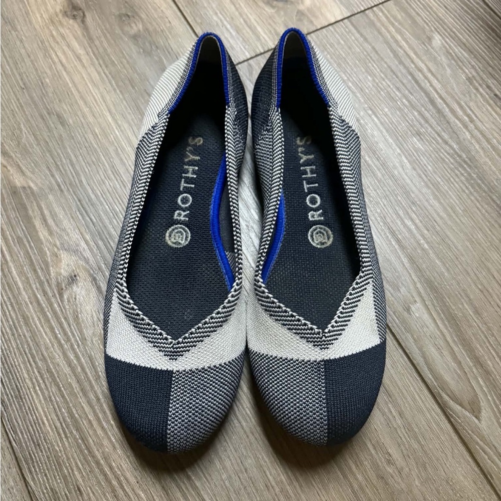 Rothy's Black, White & Blue Geometric Knit Flats